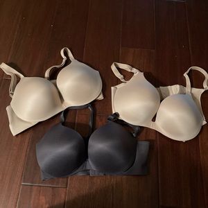 Ambrielle 34C super soft plunge T-shirt bras